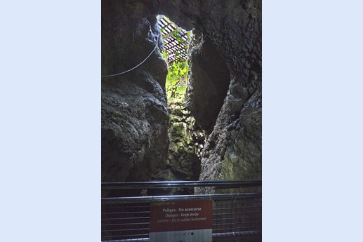 25 marzo La Cueva del Viento